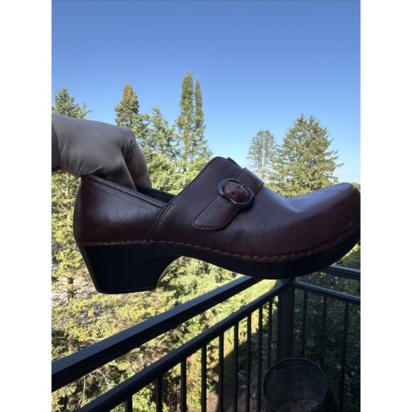 Dansko clogs leather upper button and strap detail Dark Brown size 40 - Picture 15 of 16